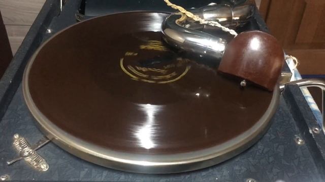 Полька, оркестр Ф.Ф. Криш. Гибкая пластинка «Экспериментальная ф-ка грампластинок НКМП РСФСР Москва смотреть онлайн