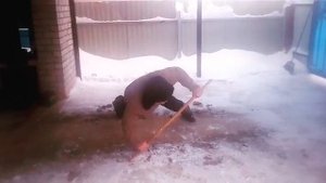 Отжимания на палке