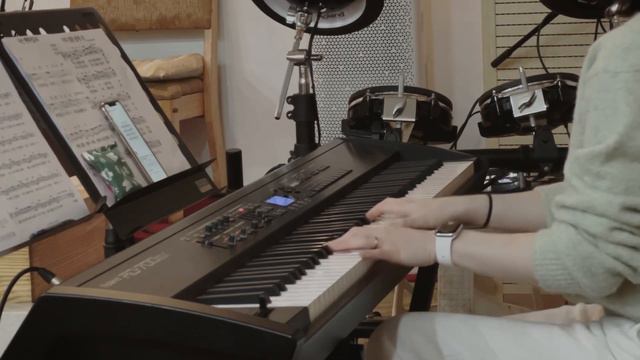 내 손을 주께 높이 듭니다(piano) смотреть онлайн