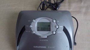 CD плеер GRUNDIG SQUIXX - CDP 4101 AS 10