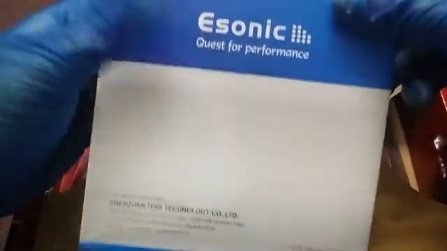 Unboxing: Esonic H61FEL-U Motherboard.