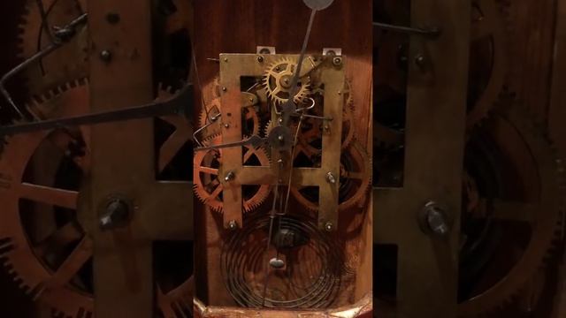 Старинные часы механизм смотреть онлайн