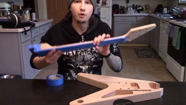 How To: Build a Guitar - Part I - Painting смотреть онлайн