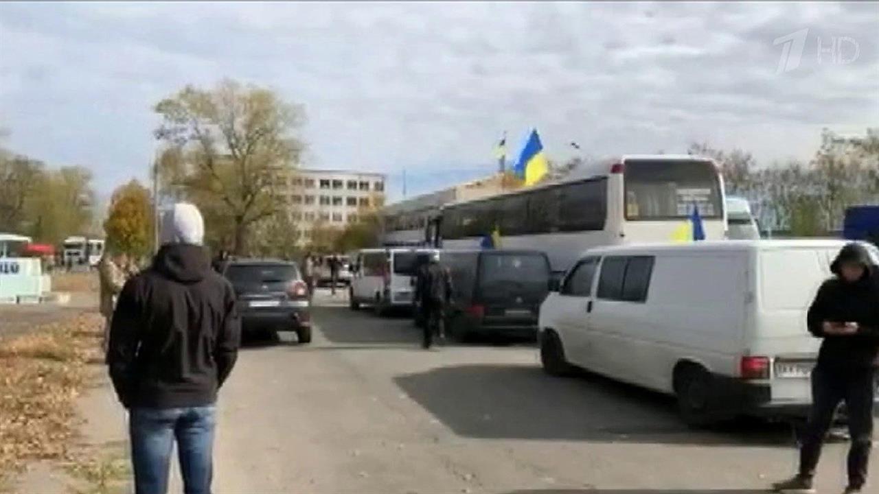 Украинские националисты объявили ультиматум Владимиру Зеленскому