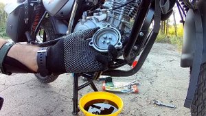 Замена масла и фильтра на мотоцикле Bajaj Boxer 125/150