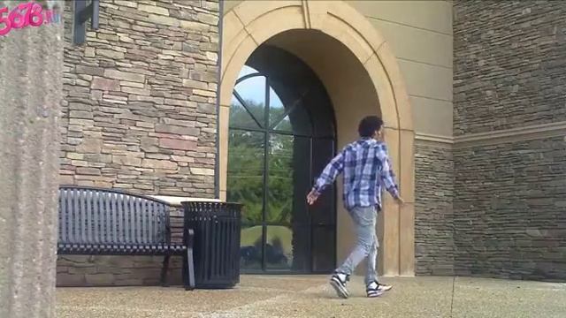 Четкий танец под дабстеп смотреть онлайн