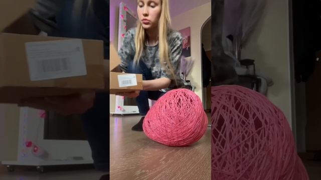 ЛАМПА ИЗ НИТОК И ВОЗДУШНОГО ШАРА СВОИМИ РУКАМИ / ПОДАРОК смотреть онлайн