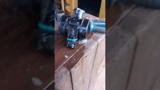 Чистка датчика массового расхода воздуха на Хендай Санта Фе,высокие обороты. смотреть онлайн