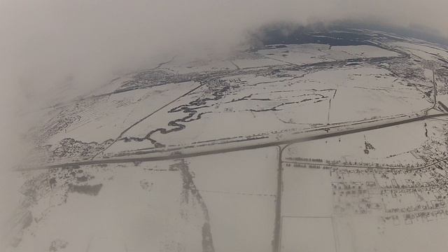 Зимний прыжок с парашютом смотреть онлайн