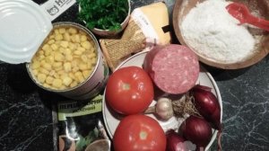 Салат с кукурузой, копченой колбасой и помидорами Гусарский