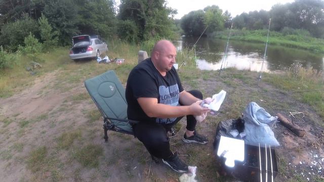 Рыбалка на сома с Бульбашом да с шашлычком. смотреть онлайн