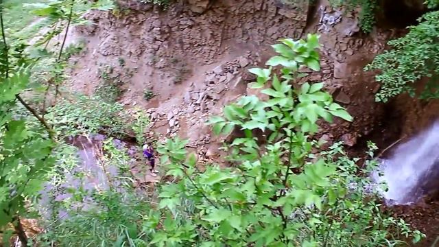 Водопад Шарлама и озеро Аслыкуль