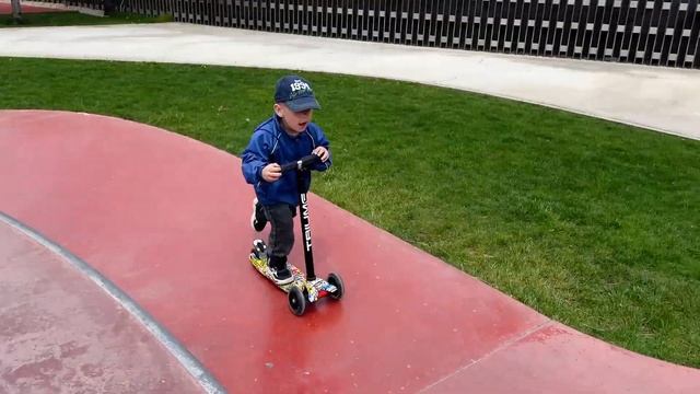 В САМОМ ЛУЧШЕМ ПАРКЕ В КРАСНОДАРЕ смотреть онлайн