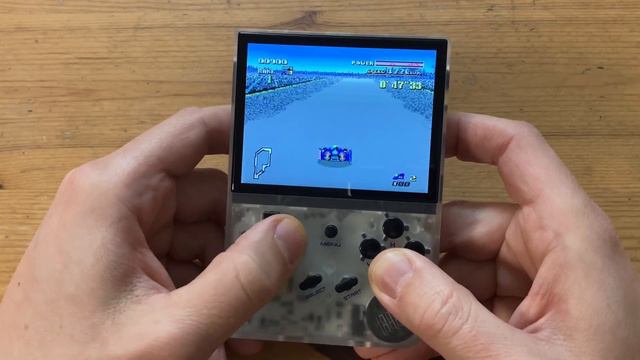 ANBERNIC RG35XX In-Depth Review - Can it best the MIYOO MINI even with GarlicOS?