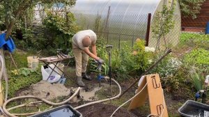 БУРЕНИЕ СКВАЖИНЫ С МИКСЕРОМ. 19м. СТАТИКА ПОЗВОЛЯЕТ. КАМНИ ВАЛЯТ