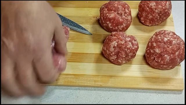 Быстрые котлеты для гамбургеров, в вафельнице. Как сделать, когда нет времени