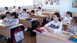 Урок английского языка во 2 классе..mp4