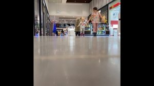 Истов» любовь свою "