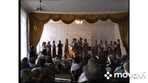 Песня "Канарейка молодая"лучше звучит в сопровождении оркестровой группы.