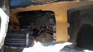 VOLVO BL 71 B. Экскаватор погрузчик.Ремонт цилиндра ковша. Bockhoe loader Volvo. Раскрывается ковш.