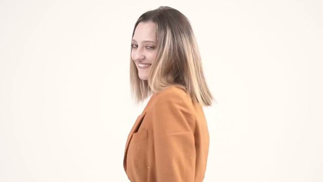 С Женским клубом «Berry» поздравляем с праздником! смотреть онлайн