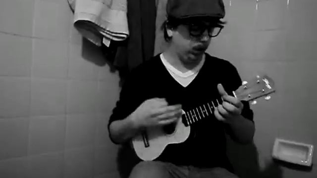 Rise - Eddie Vedder ukelele cover / Puk-elele Bathroom Sessions смотреть онлайн