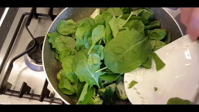 Брокколи с фаршем#брокколи#вкусно_полезно