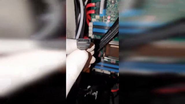 Assemble Powerful Home Server in 13 min смотреть онлайн