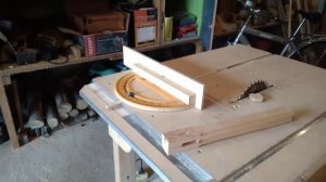 Как сделать циркулярный транспортир.