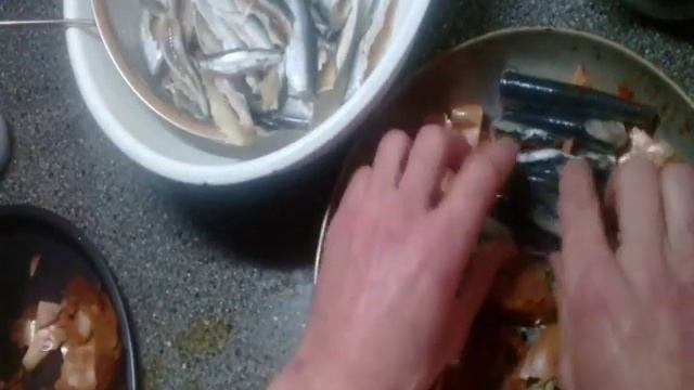Как делать шпроты в домашних условиях