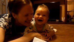 Как смеётся ребенок в 6 месяцев (Babies Laughing)