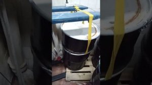 Как опрокинуть бочку весом 260кг