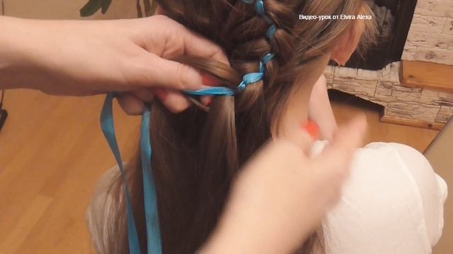 Коса пятипрядная. Декорированная лентами. Видео-урок. смотреть онлайн