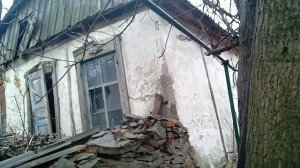 Разбили окно в заброшке