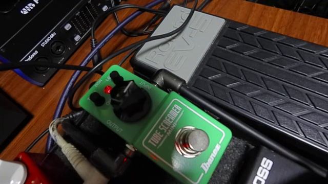 Tube Screamer Mini . Ibanez смотреть онлайн