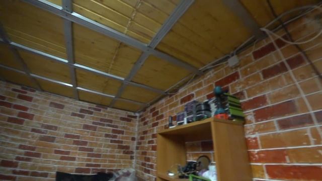 Каркас потолка под гипсокартон на втором этаже. Часть 1 смотреть онлайн