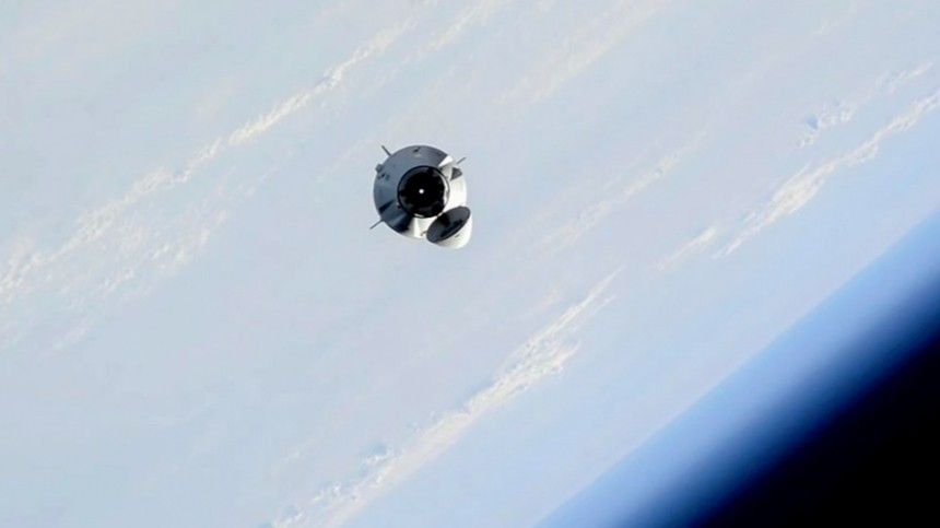В НАСА показали кадры выхода российского космонавта Кикиной из капсулы Crew Dragon
