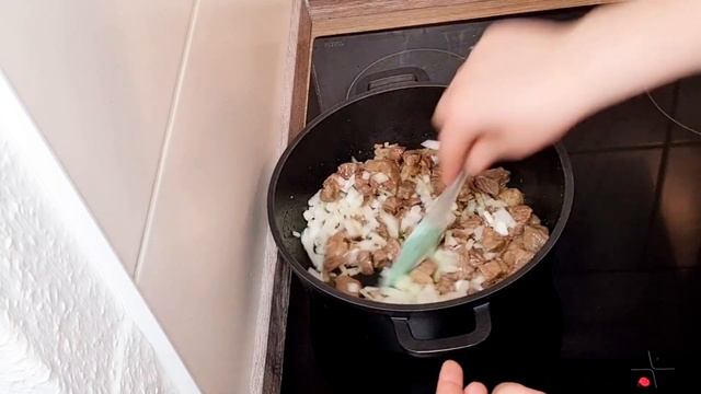 Тушеная говядина с картошкой и овощами!!!????