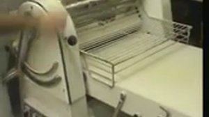 Тестораскаточная машина