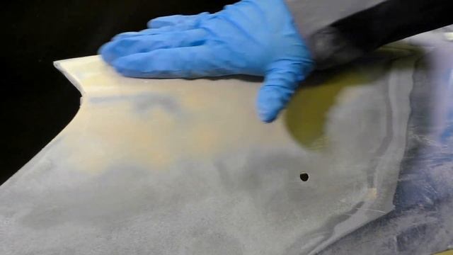 Пошаговая инструкция по покраске АВТО. Как ПРАВИЛЬНО выводить линии крыла?! Покраска крыла. Часть 1 смотреть онлайн