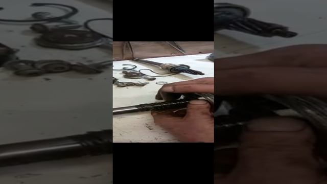Ремонт рулевой рейки Хонда Аккорд . ( 2 часть).