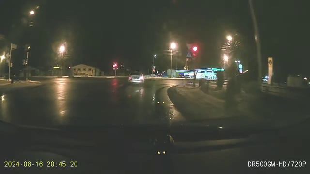 ГИБДД на красный под кирпич смотреть онлайн