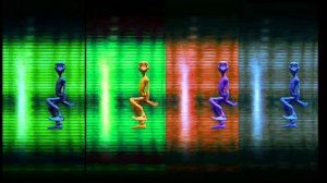 Alien dance VS Funny Alien😱😱😱 | Dame Tu Cosita | Funny Alien dance | Green Alien Dance | Dance Song