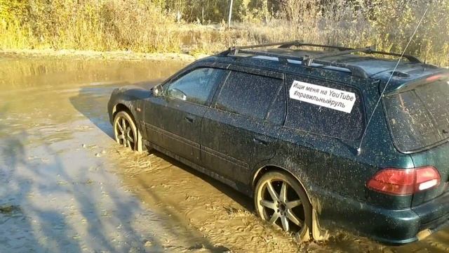 ПРАВильнЫЙ РУЛЬ. No 8. "Honda Orthia с нестандартными колёсами в грязи". #правильныйруль