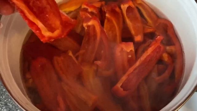 Заготовки на зиму. Лечо с морковью. Перерабатываем помидоры с огорода смотреть онлайн