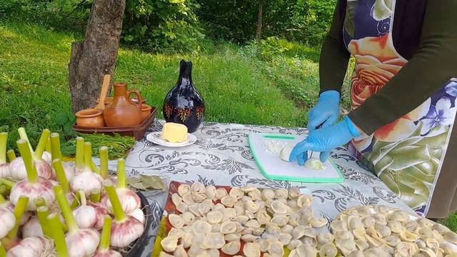 Азербайджанская Кухня - ДЮШБАРА и Консервация Чеснока смотреть онлайн