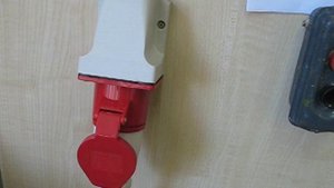 Стенд "Подключение трехфазного асинхронного двигателя от трехфазной сети"