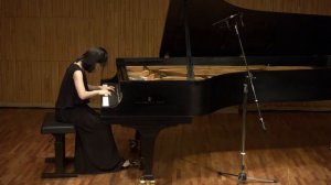 Woojung Han/ Haydn  Piano Sonata No.54 in G major Hob.XVI, 40 : I Allegro innocente, II Presto