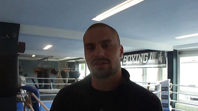 M4H08396 Interview Adrian Granat, der Granate! смотреть онлайн