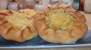 ПИРОЖКИ ОТКРЫТЫЕ  С  КАРТОШКОЙ